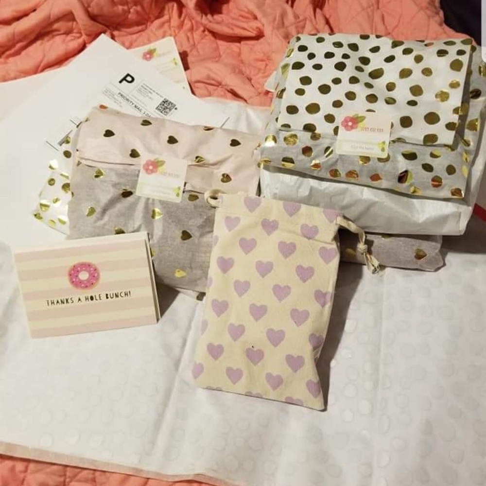 Meet your Posher, Amelia